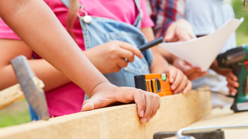 Avaluar l’aprenentatge per projectes: la importància de prestar atenció al procés. Fernando Hernández-Hernándezhttps://docents.cat/xerrada/avaluar-aprenentatge-per-projectes-la-importancia-de-prestar-atencio-al-proces/