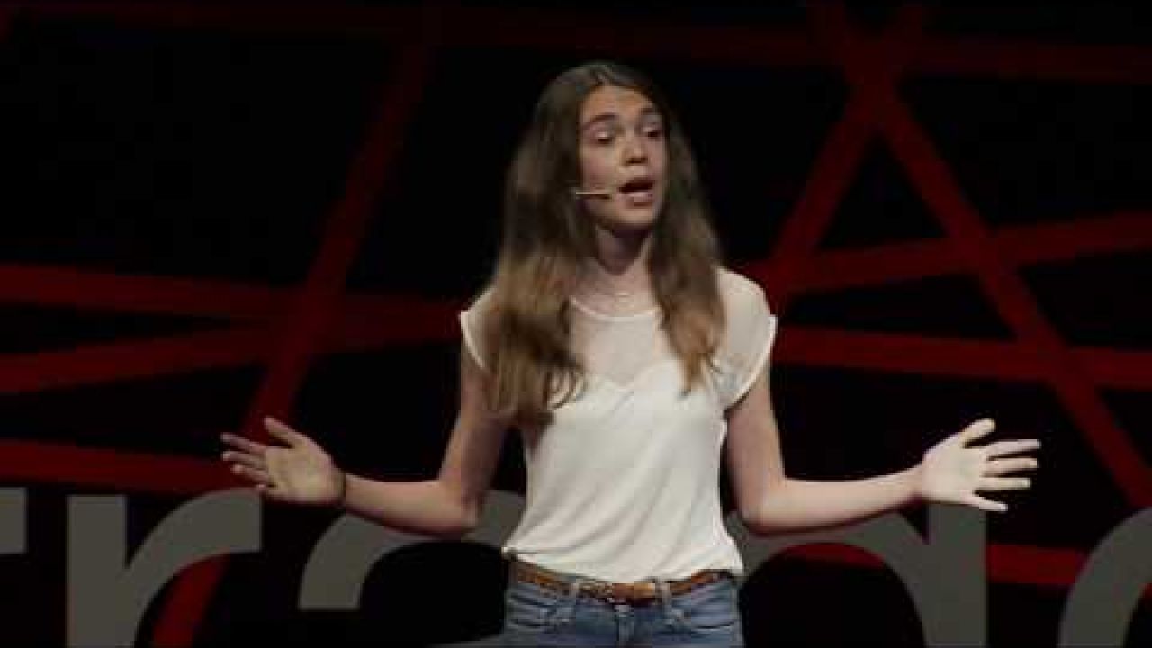 La diferència entre treballar en grup i treballar en equip. | Marta Arjona | TEDxTarragona